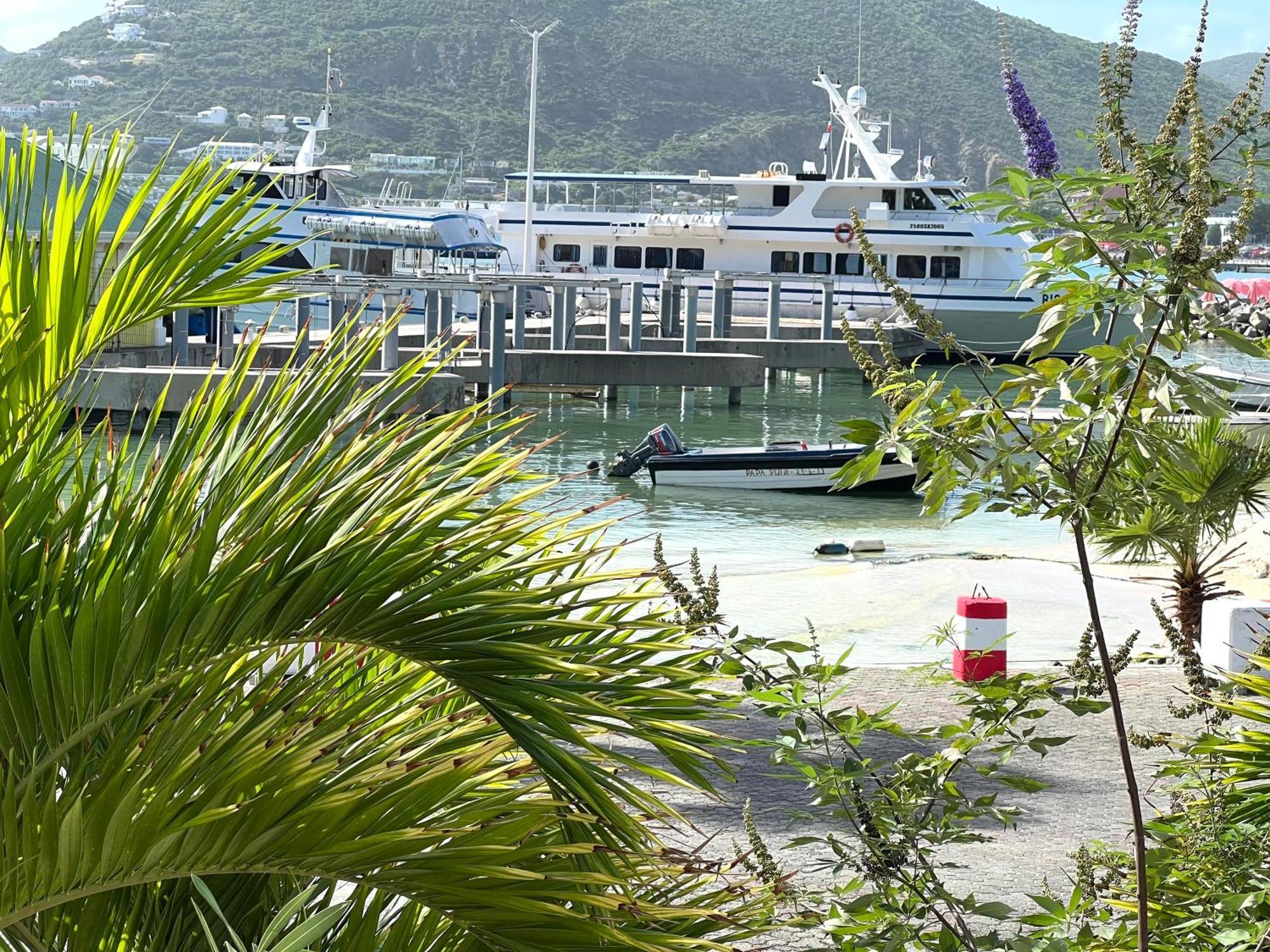 Appartement Neuf En Plein Coeur De Philipsburg Philipsburg  Zewnętrze zdjęcie